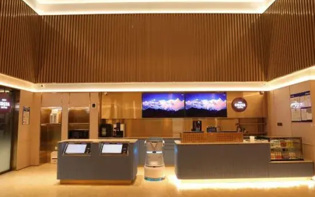 HanTing Hotel (Chengde Weichang)