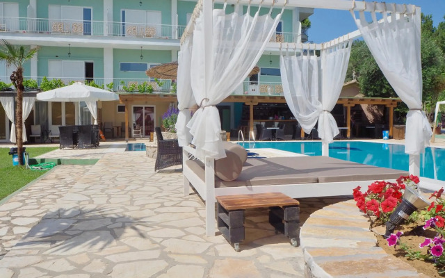 Hotel Paloma Blanca