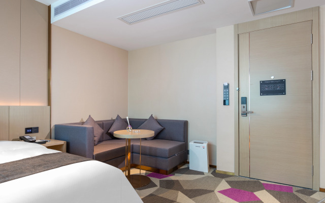 Lavande Hotel (Dongguan Dalang Huawei Songshan Lake Vientiane Hui Branch)