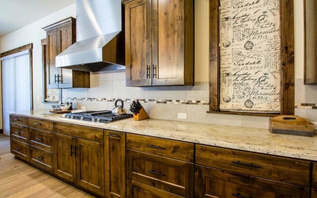 Trailmere Circle 56294