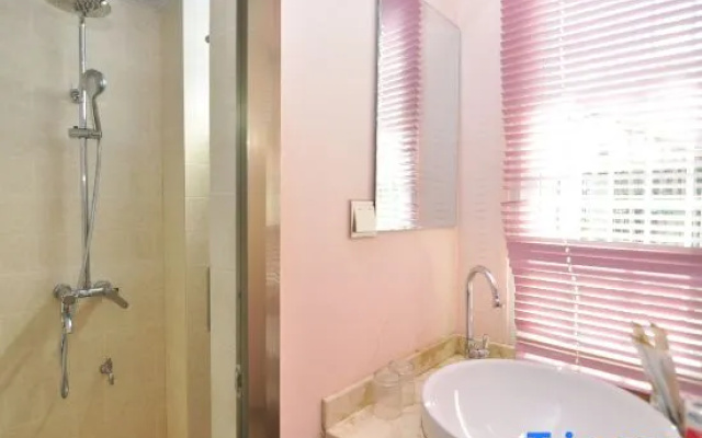 Menghai Shasha Apartment – Bathroom – Xishuangbanna