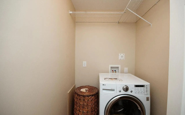 Mckinnon Pointe #307