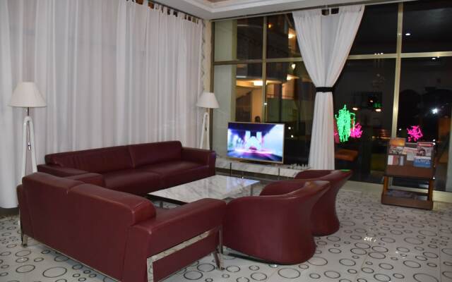 Ruth Hotel