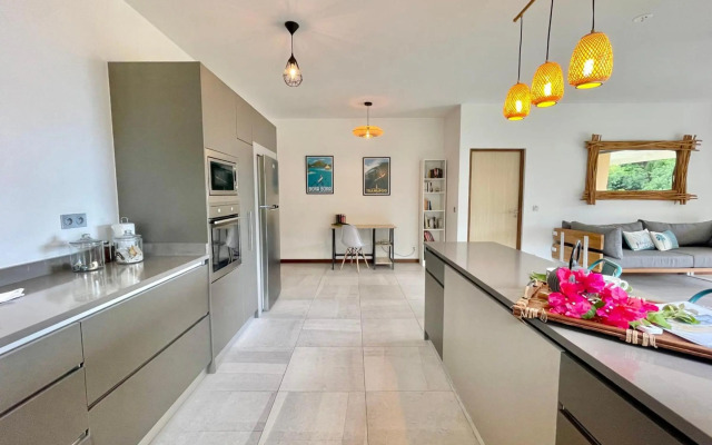Manuia luxury apartment - Tahiti Punaauia -Wi-Fi Netflix pool & gym