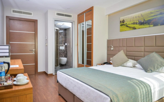 Phoenix Park Hotel