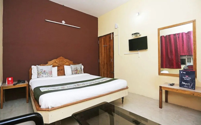 OYO 9246 Paradise Inn