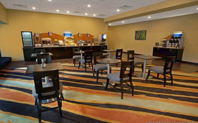 Holiday Inn Express Princeton Southeast by IHG