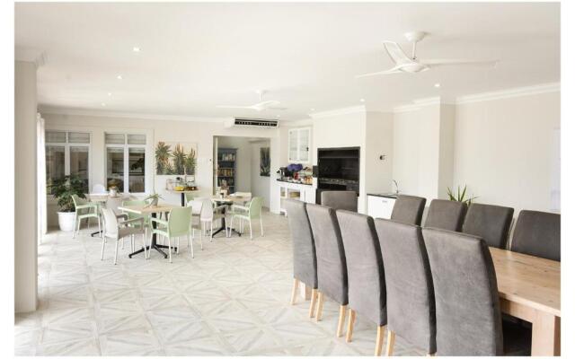 66 On Monzali 4 Star Luxury Guesthouse