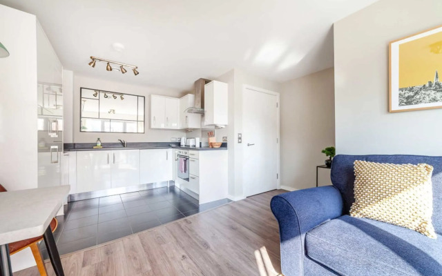 Cosy East London Retreat