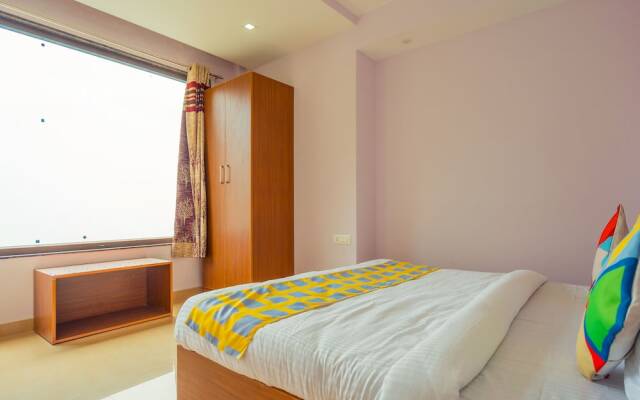 OYO 14018 Home Doon View 3BHK Barlowganj