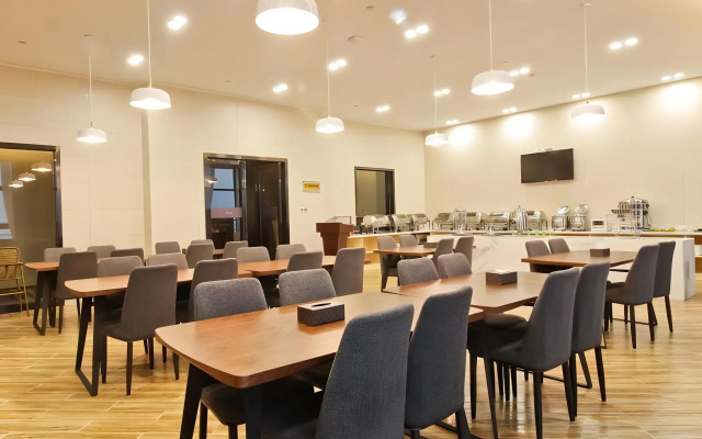 GME Hefei Fuyang North Road Beicheng Hotel