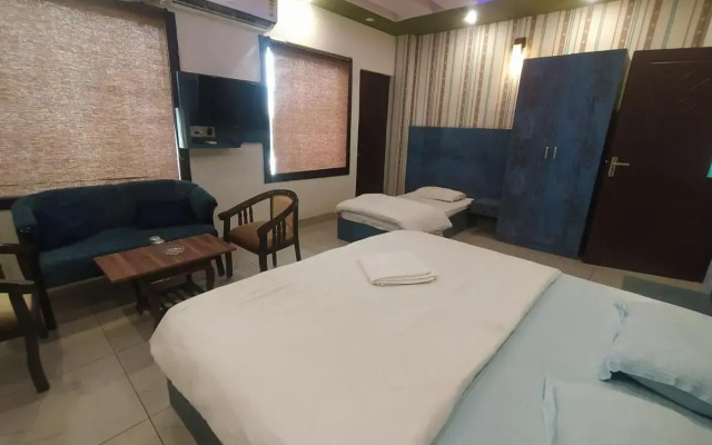Hotel Geeta Residency Haridwar