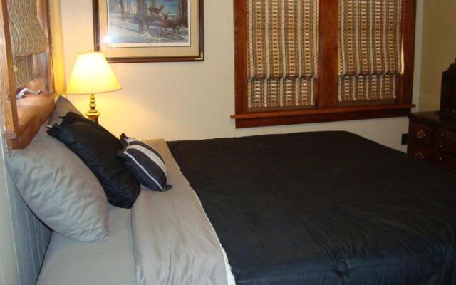 Active Lakeview Escape