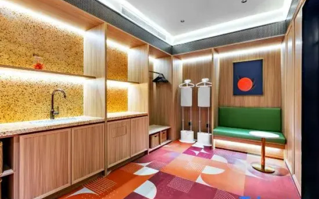 Orange Hotel (Tangshan North Railway Station)