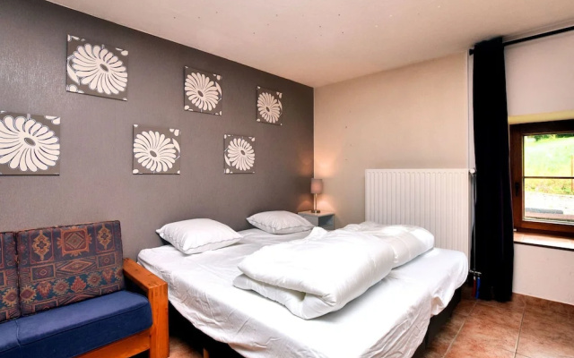 Luxurious Holiday Home in Saint Vith with Terrace