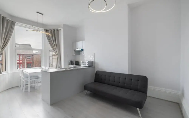Host Stay Aberdeen Walk Apartment