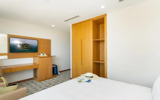 Lamanga Hotel & Suites Danang – Guest Rooms – Da Nang