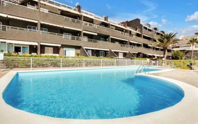 One bedroom appartement with sea view shared pool and enclosed garden at Guia de Isora 1 km away from the beach