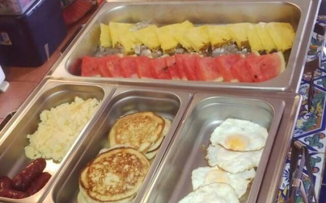 Contadora Island Inn B&B