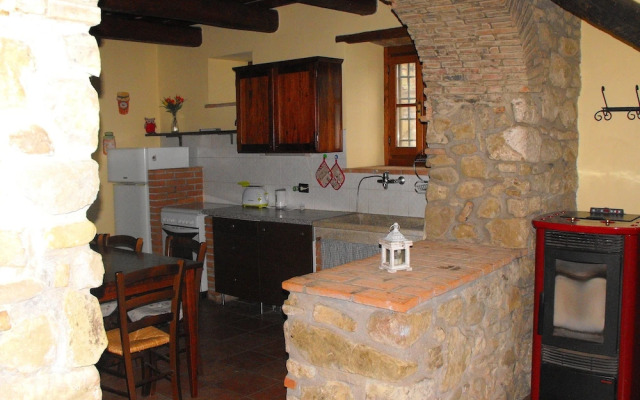 Borgo Due Case