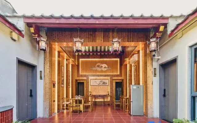 Yayun Courtyard (Chaozhou Ancient City Paifang Street West Road Branch)