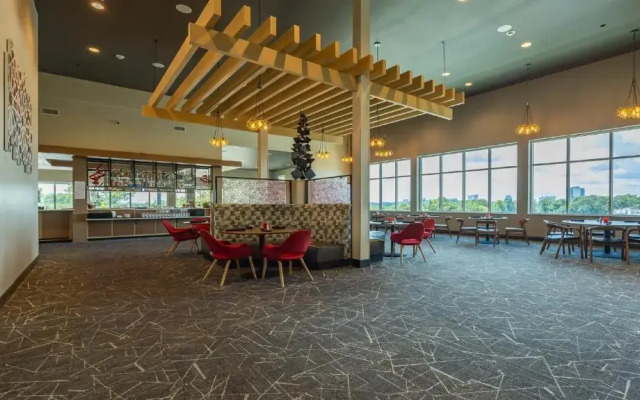 Hotel Spice & Sky Atlanta Perimeter