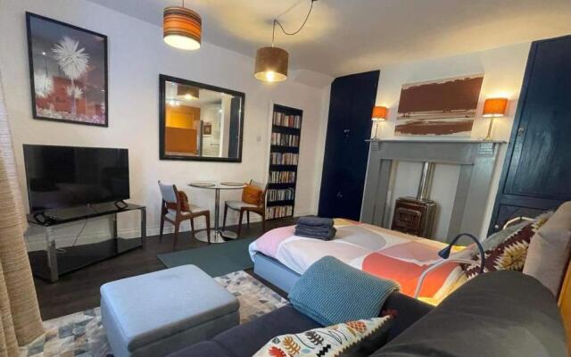 Luxury Suite with Terrace