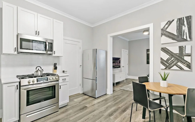 Comfort 2BR - Erie 1R