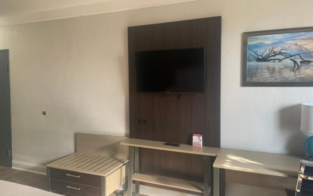 Wingate by Wyndham Savannah Gateway