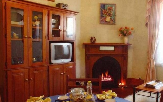 Above Bored Bed and Breakfast