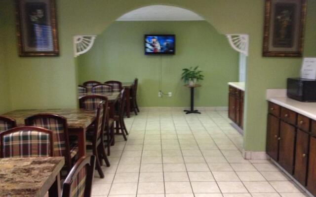 Knights Inn Memphis Airport