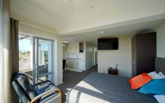 Coastal Ridge Apartments