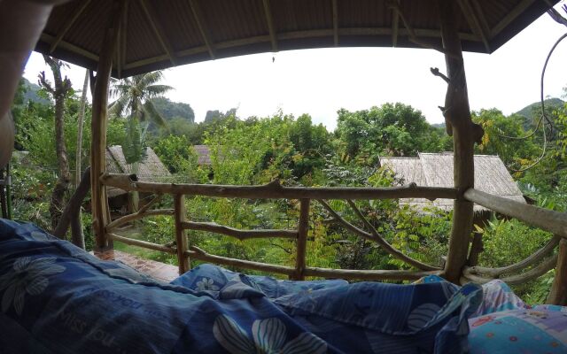 Morning Mist Resort