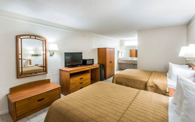 Rodeway Inn
