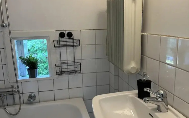 Stockholm - 5-beds - Sleeps 12 - Garden