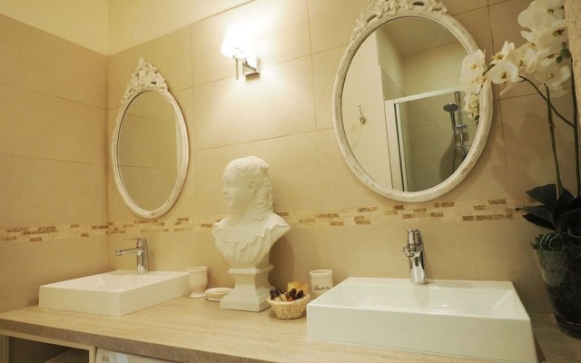 St Germain ChicSuites