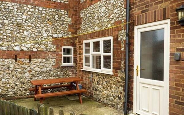 2 Carr Terrace