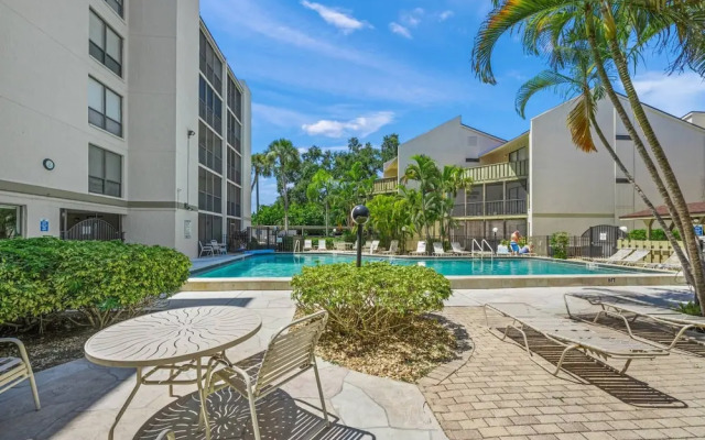 Bay Oaks C Ground Floor