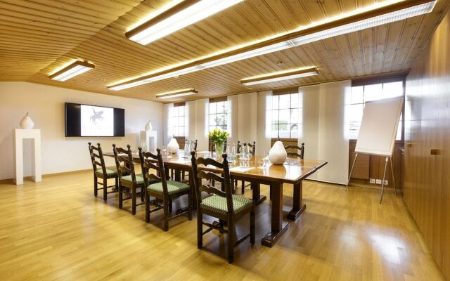 Swiss-Chalet Merlischachen - Historik Chalet-Hotel Lodge