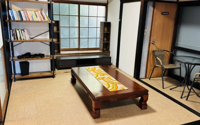 JapaneseTraditional house ONDa – Guest Rooms – Zushi