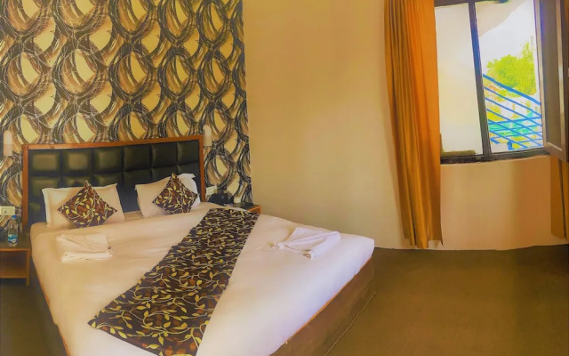Kashmir Holiday Resort