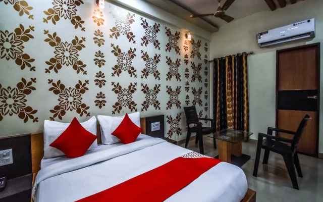 Kavita Inn By OYO Rooms