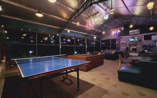 Viewtoria Resort