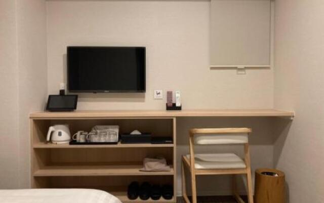 The Light Inn Tokyo Toneri