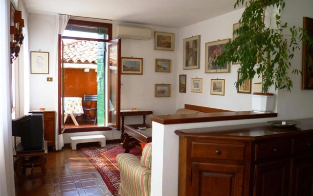 VeniceIN Apartments