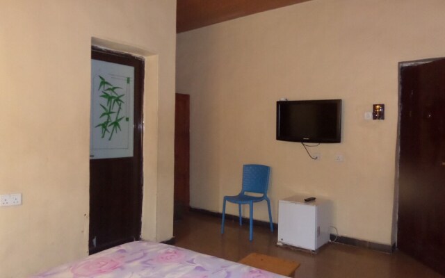 China Hotel and Suites