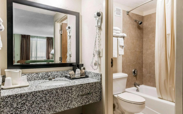 Quality Inn