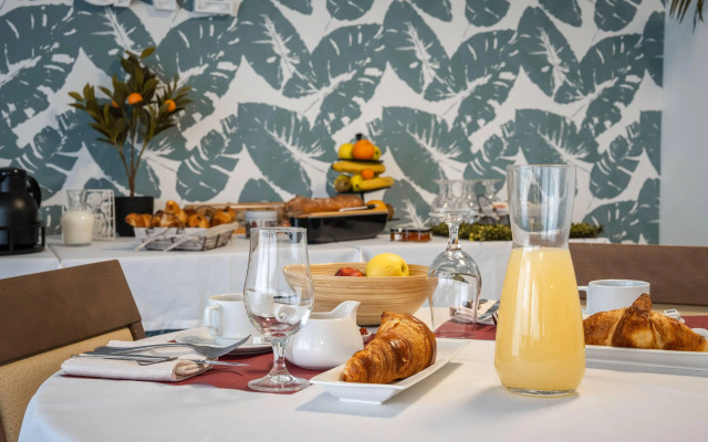 Quality Suites Clermont-Ferrand Stadium