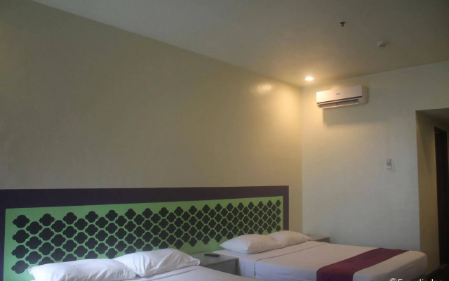 V Hotel