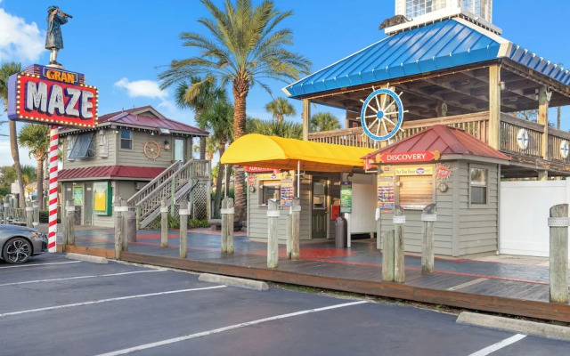 Watercrest 905 Beachfront Bliss